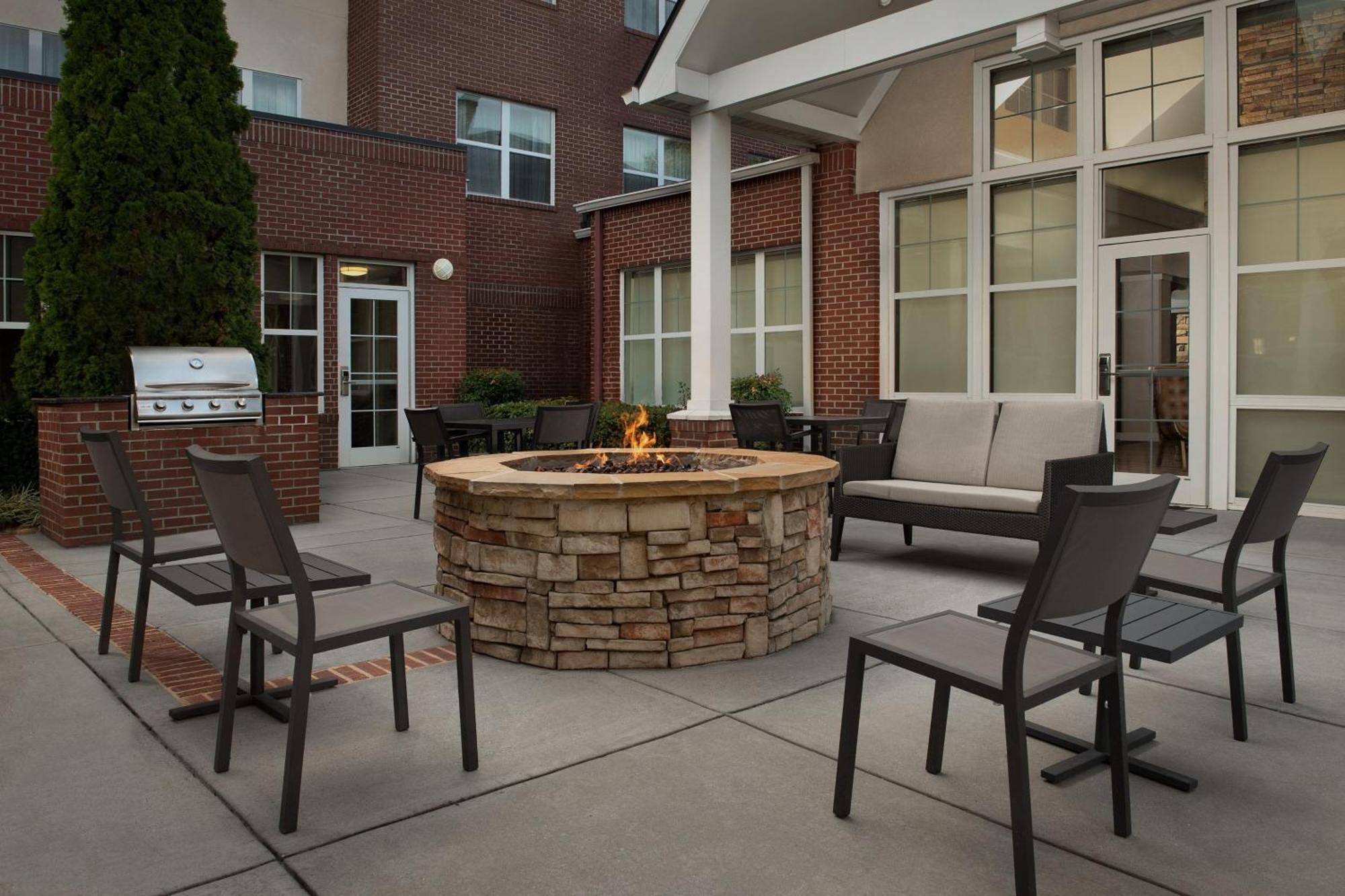 Residence Inn By Marriott Greensboro Airport Exterior photo